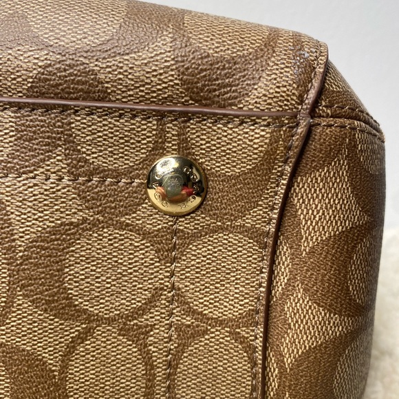Coach Signature 2-way Satchel in Tan/Brown - Picture 4 of 12